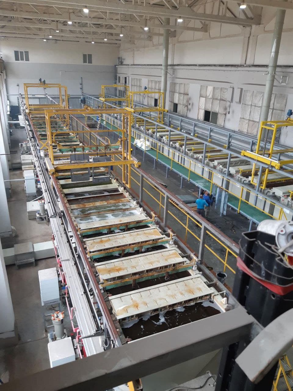 Промислова гальваніка та проектування та виробництво гальванічних ліній, гальванічне обладнання гальванічні ванни, гальванічні барабани та інше обладнання для гальваніки від Екопласт Штанцл Україна